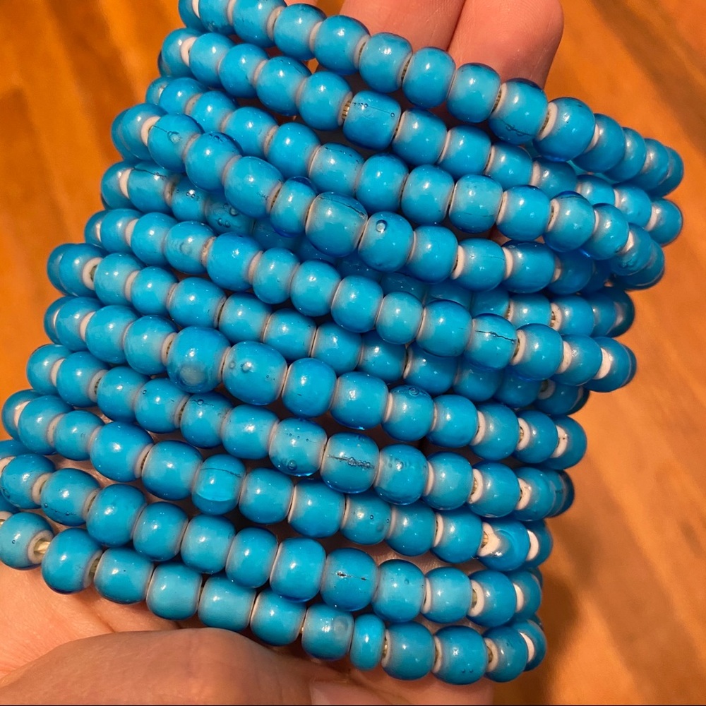 *RARE* PAMELA LOVE BLUE GLASS BEAD 12 STRAND CUFF - Picture 9 of 12